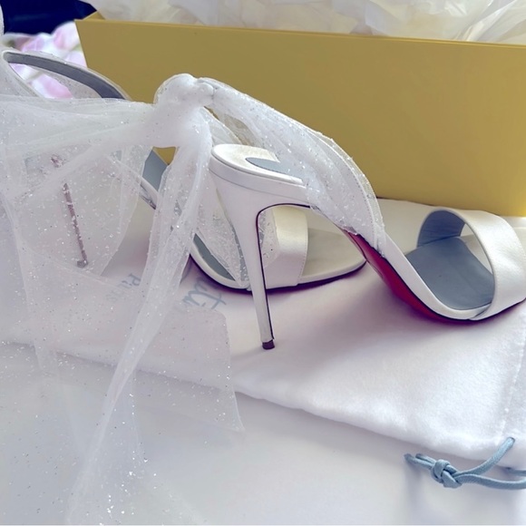 Sandale du Désert sandals. Satin crêpe, 100mm heels, glittered tulle ties. - Picture 3 of 15